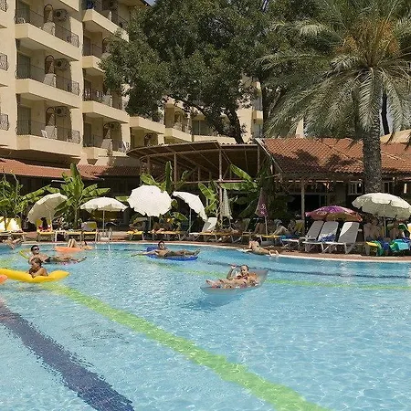 Palm D'or فندق