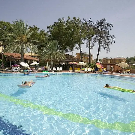 فندق Palm D'or 4*