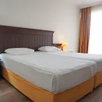מלון Palm D'or 4*