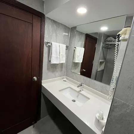 מלון Palm D'or סייד